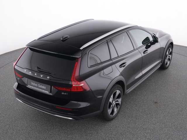 Volvo V60 Cross Country CC
