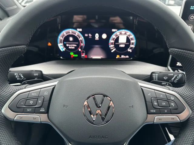 Volkswagen Golf DSG Sport