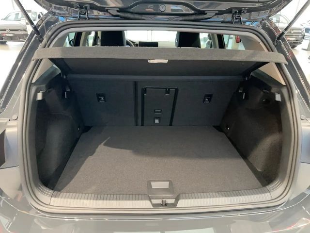 Volkswagen Golf DSG Life