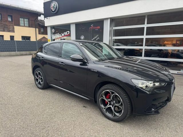 Alfa Romeo Stelvio Q4 Veloce