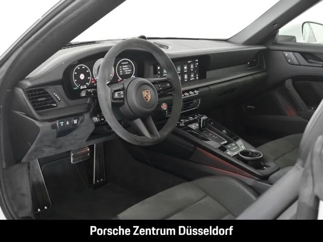 Porsche 911 992 Cabriolet Carrera GTS