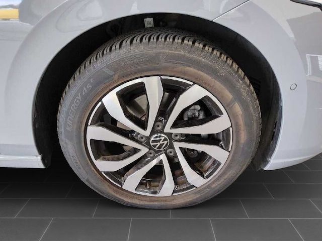 Volkswagen Golf 2.0 TDI DSG Golf VIII