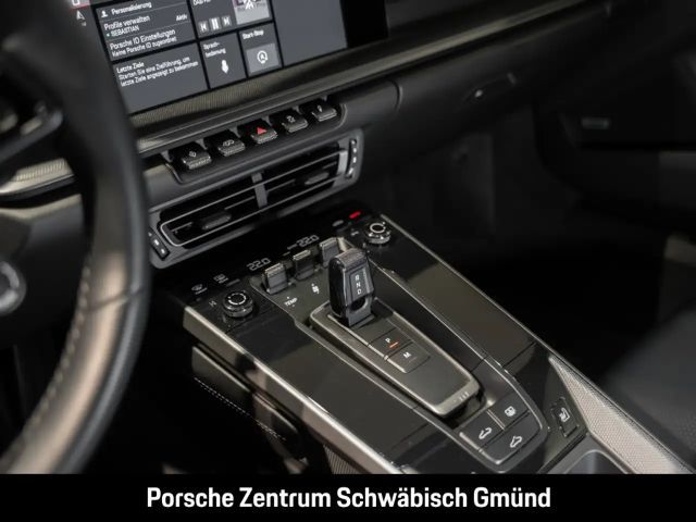 Porsche 911 992 Carrera Coupé