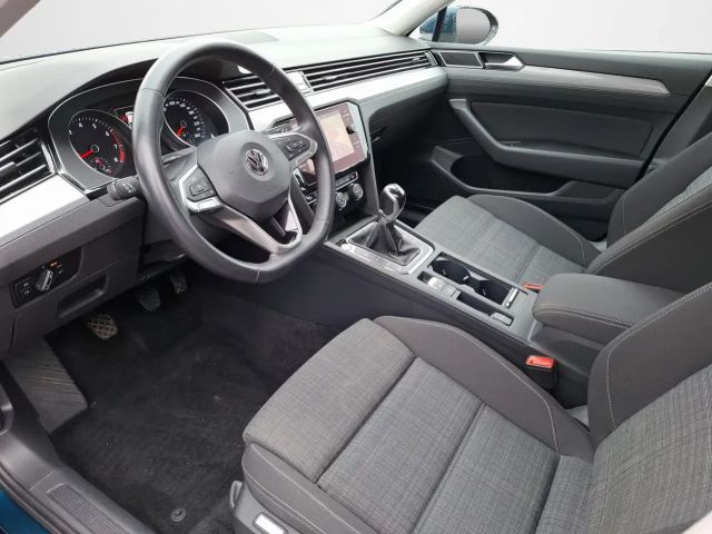 Volkswagen Passat 1.5 TSI Business