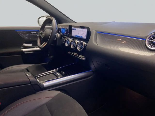 Mercedes-Benz GLA 200 GLA