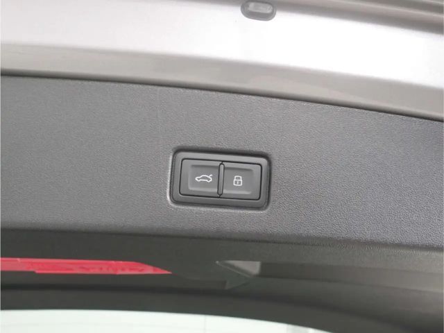 Audi Q4 e-tron S-Line