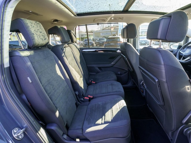 Volkswagen Touran DSG Highline