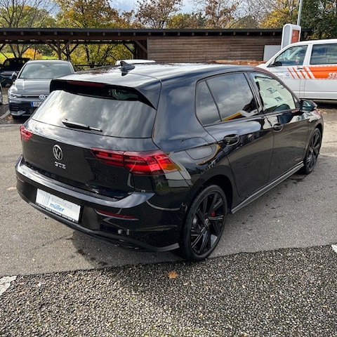 Volkswagen Golf Style