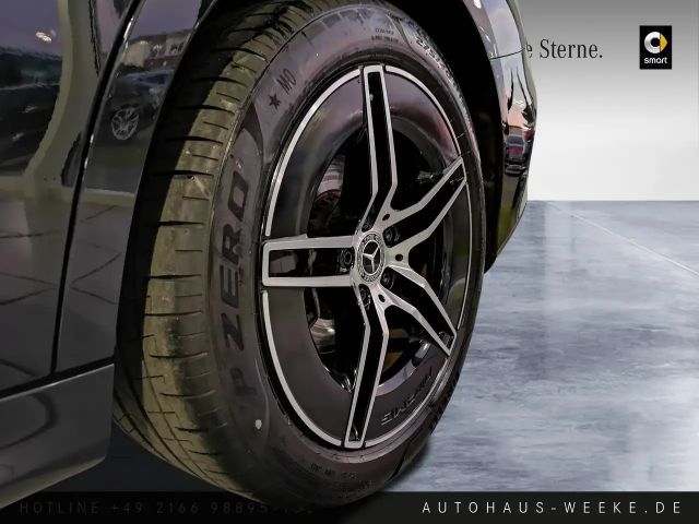 Mercedes-Benz E 200 AMG Line Sedan