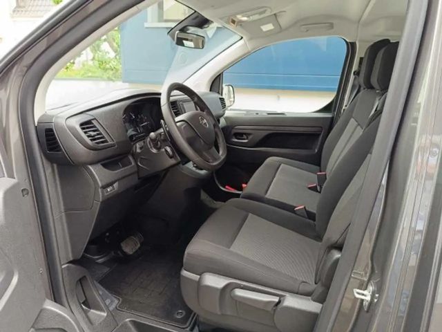 Opel Zafira Life Vivaro Kombi Navi 9-Sitzer