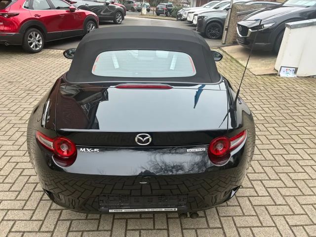 Mazda MX-5 Exclusive-line SkyActiv