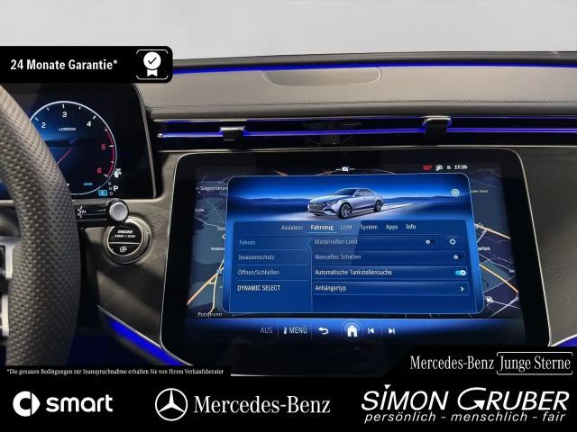 Mercedes-Benz E 220 AMG Line E 220 d Sedan