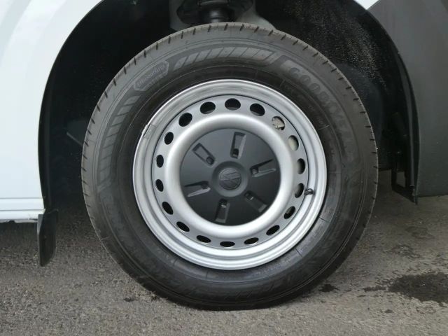 Volkswagen Transporter Lang T7