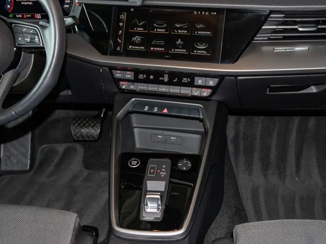 Audi A3 35 TFSI S-Line S-Tronic Sedan