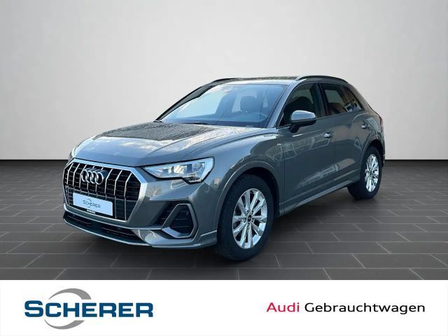 Audi Q3 S-Line S-Tronic