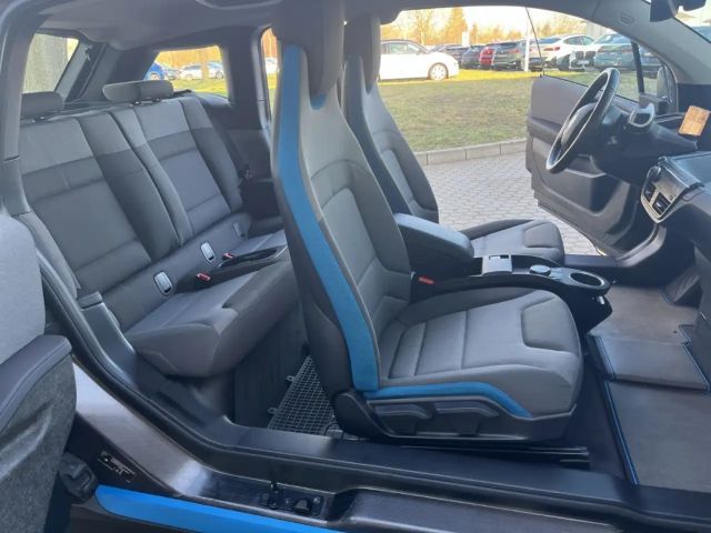 BMW i3 120Ah Sedan