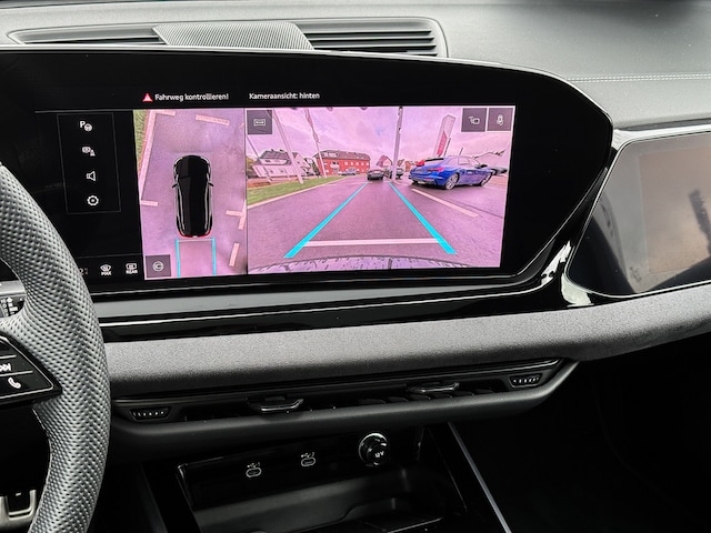 Audi A6 Avant Quattro S-Tronic