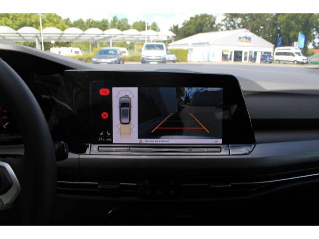 Volkswagen Golf 1.5 eTSI Style Variant