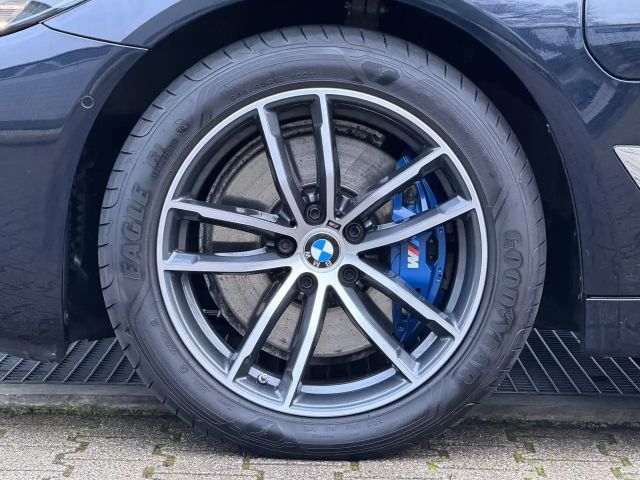 BMW 530 530e M-Sport Sedan