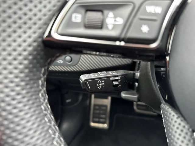 Audi RS4 Comp+/Matrix/Pano/B&O/HuD/RS-Aga/290