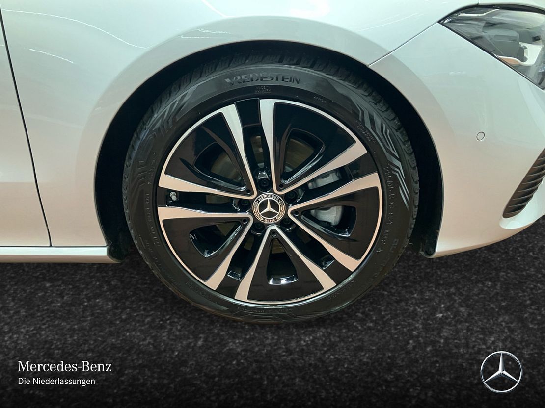 Mercedes-Benz CLA 180 Shooting Brake