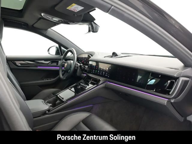 Porsche Panamera 4 E-Hybrid