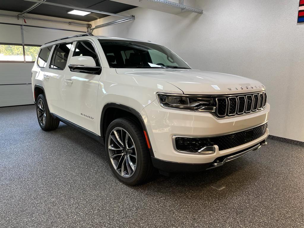 Jeep Wagoneer Series III