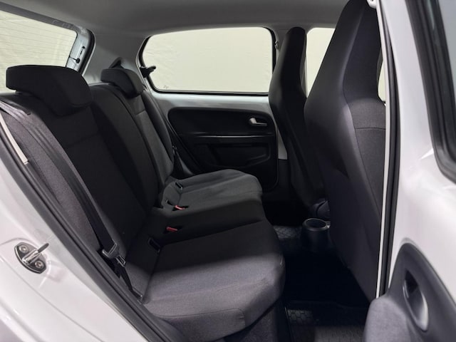 Volkswagen up! Move Move up!