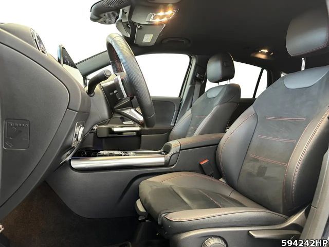 Mercedes-Benz GLA 180 AMG Line