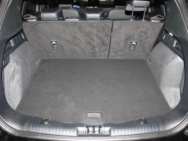 Ford Kuga Plug in Hybrid Titanium X