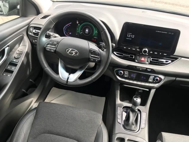 Hyundai i30 Hybrid Prime