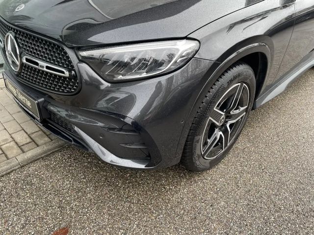 Mercedes-Benz GLC 300 4MATIC AMG Line GLC 300 d