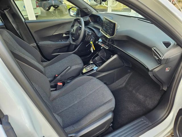 Peugeot 2008 Hybrid Style