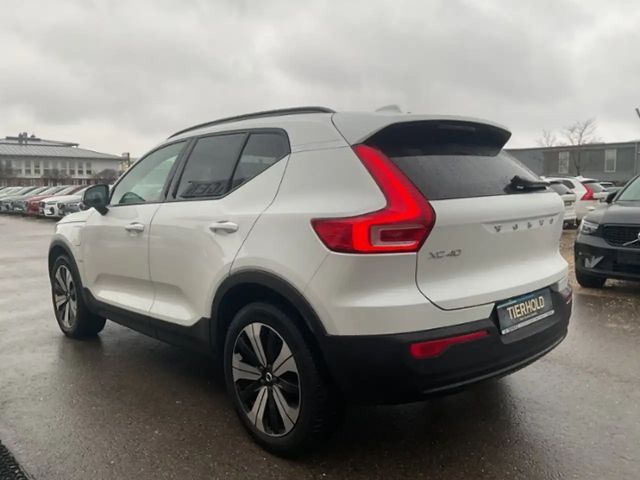 Volvo XC40 Dark Plus T5