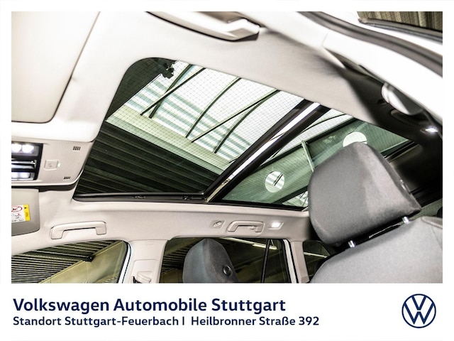 Volkswagen Golf 2.0 TSI DSG Style Variant