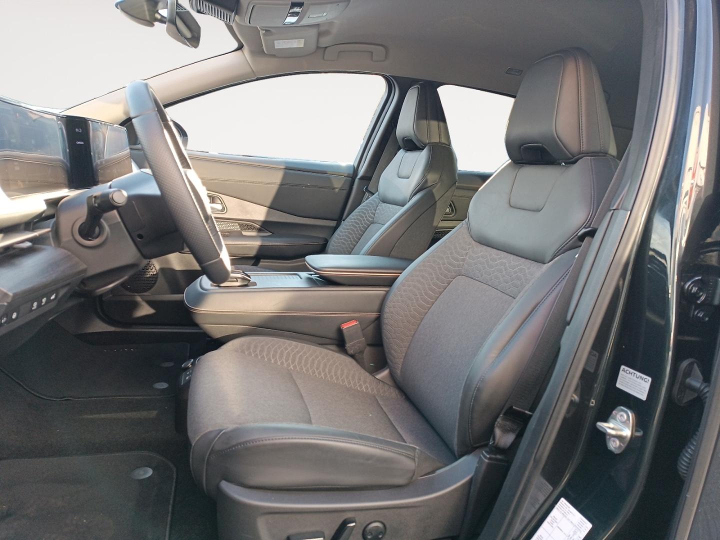 Nissan Ariya 63 kWh 22kW ProPilot Rundumkameras LED Sit