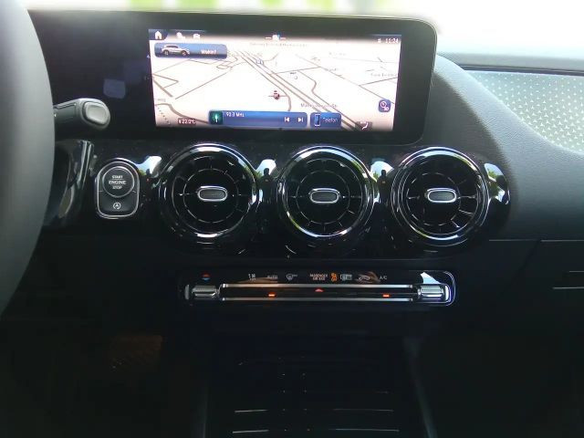 Mercedes-Benz GLA 180 Ö-Edition