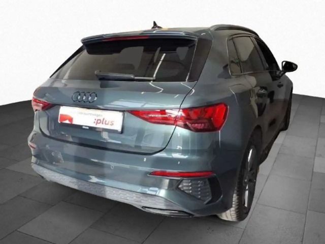 Audi A3 Hybride S-Line Sedan