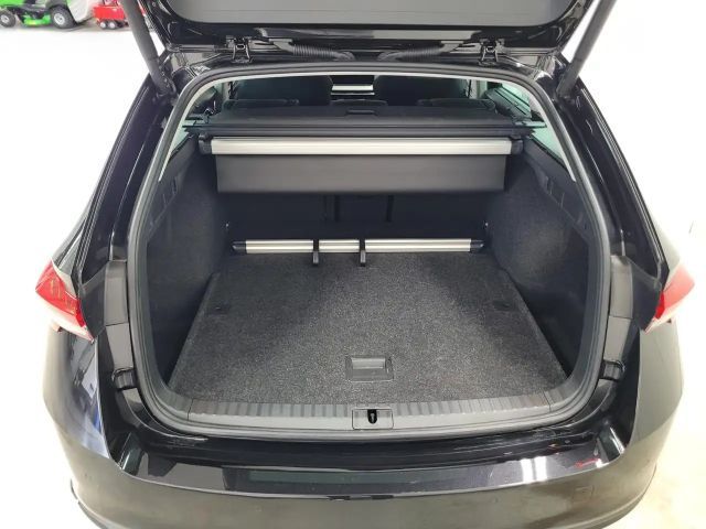 Skoda Octavia Combi Selection