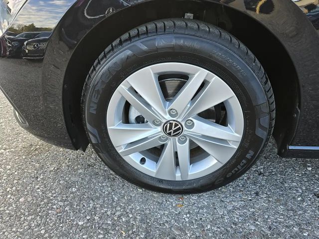 Volkswagen Golf 1.5 eTSI DSG Life