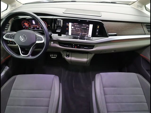 Volkswagen Multivan 2.0 TDI DSG Style T7