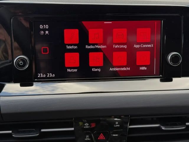 Volkswagen Golf 1.5 TSI Style