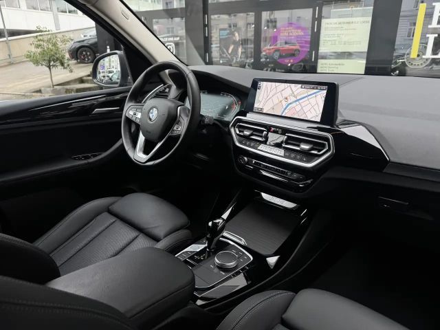 BMW X3 xDrive20i