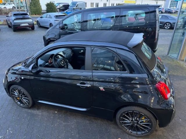 Abarth 695 Cabrio