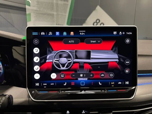 Volkswagen Golf 1.5 eTSI DSG