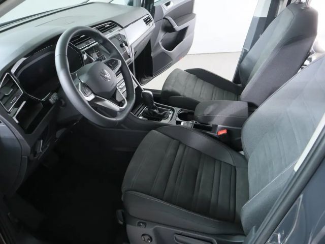 Volkswagen Touran DSG R-Line