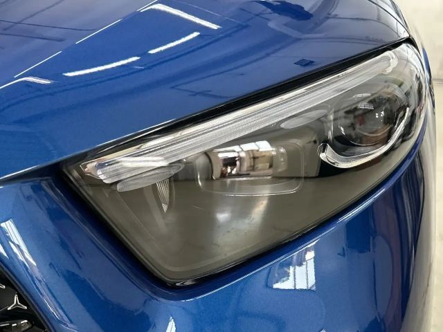 Mercedes-Benz A 200 AMG Line Hatchback