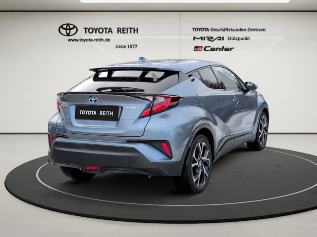 Toyota C-HR Hybride Team D