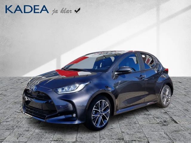 Toyota Yaris Hatchback Style