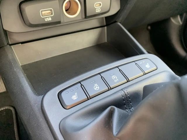 Hyundai i10 1.0T-GDI Virtual+Winterpaket+Kamera+CarPlay